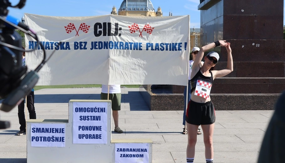 Odvoji pet minuta i uključi se u savjetovanje o pravilniku za jednokratnu plastiku