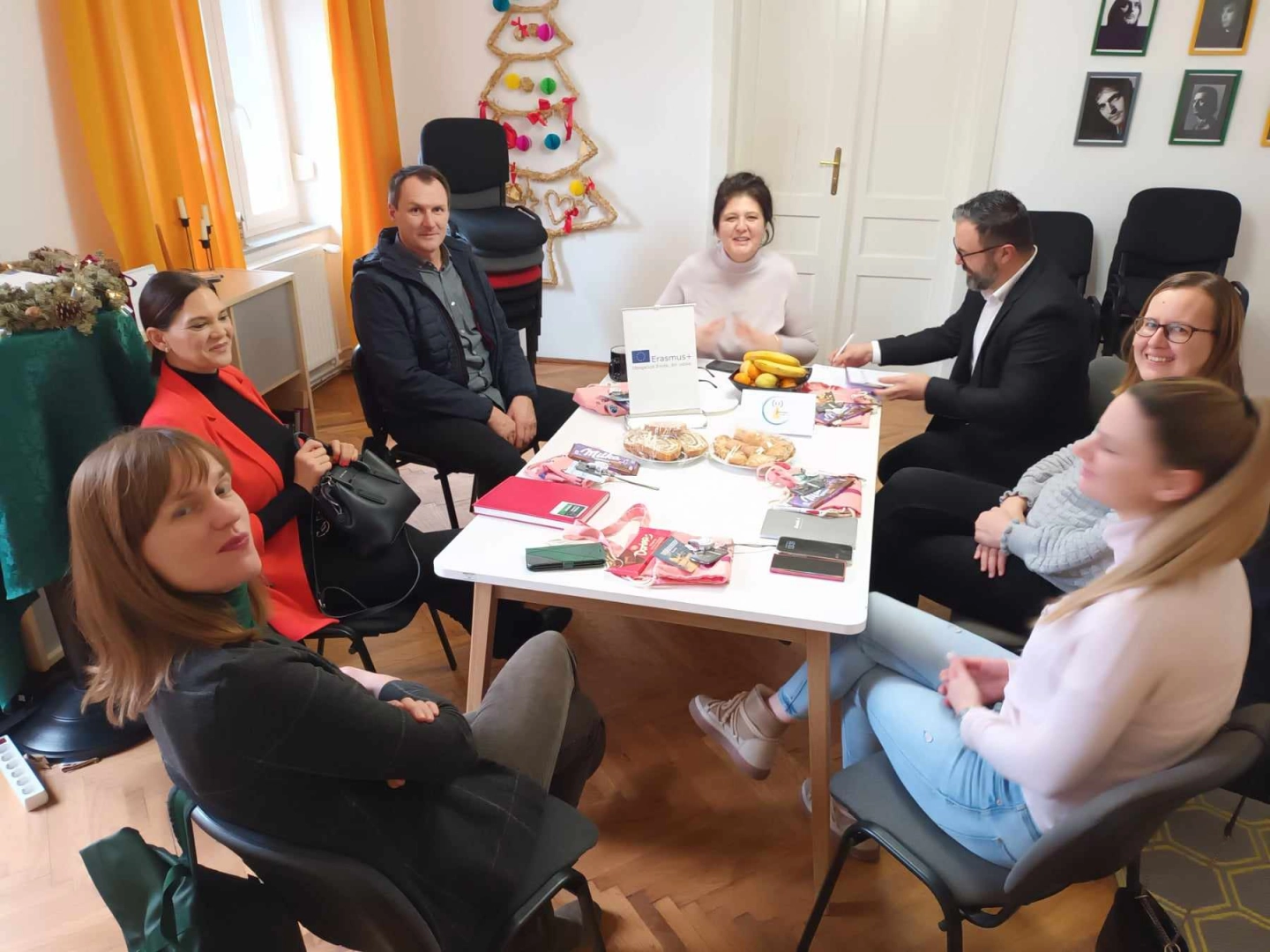 Savjetodavnom odboru Info-centra za mlade Osijek predstavljene Smjernice za unaprjeđenje informiranja mladih