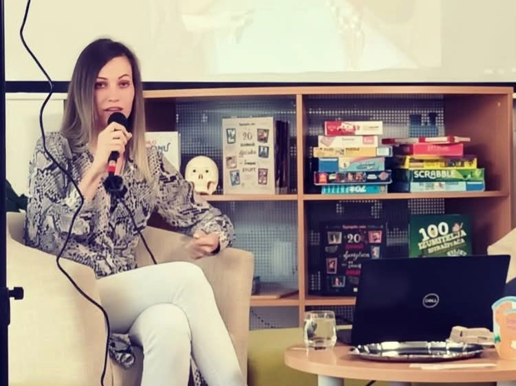 Upoznajte mladu spisateljicu Anamariju